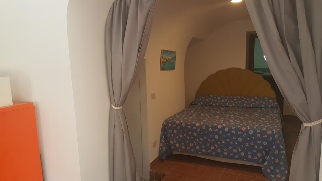 Ferienwohnung Villino Angela A Sant'Anna Boscotrecase Exterior foto