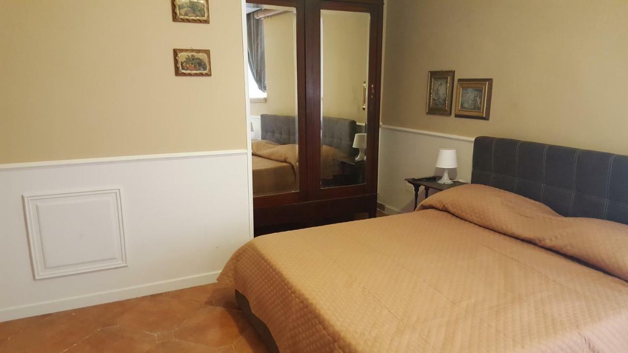 Ferienwohnung Villino Angela A Sant'Anna Boscotrecase Exterior foto