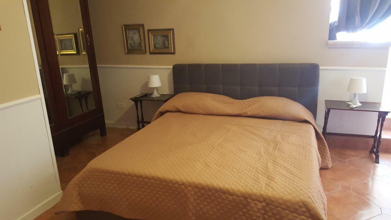Ferienwohnung Villino Angela A Sant'Anna Boscotrecase Exterior foto