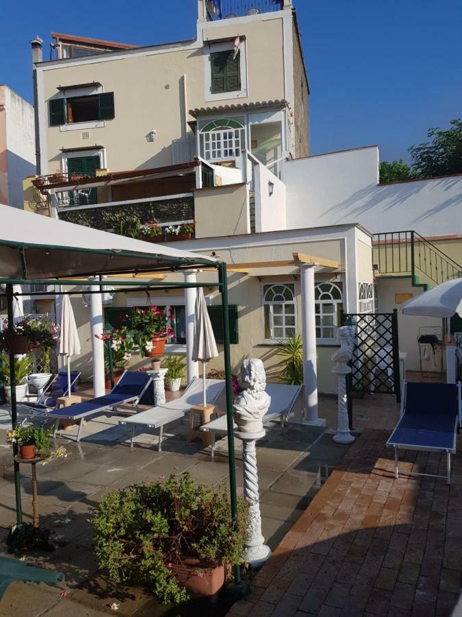Ferienwohnung Villino Angela A Sant'Anna Boscotrecase Exterior foto